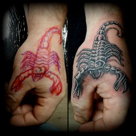 TATTOO,TATOEAGE,HANDS FREE,BLACK AND GREY,SCHORPIOEN, SCORPIO